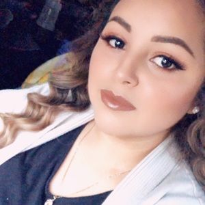 Meet your Posher, Areli